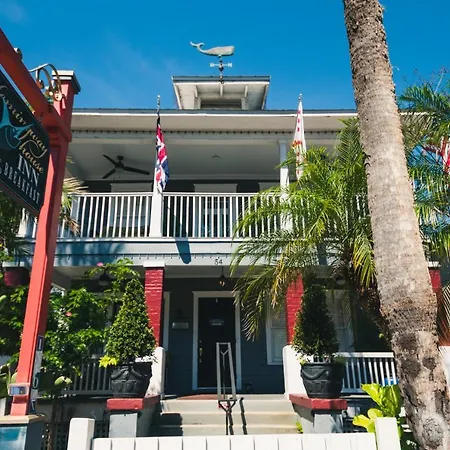 Hemingway House Bed And Breakfast (Adults Only)